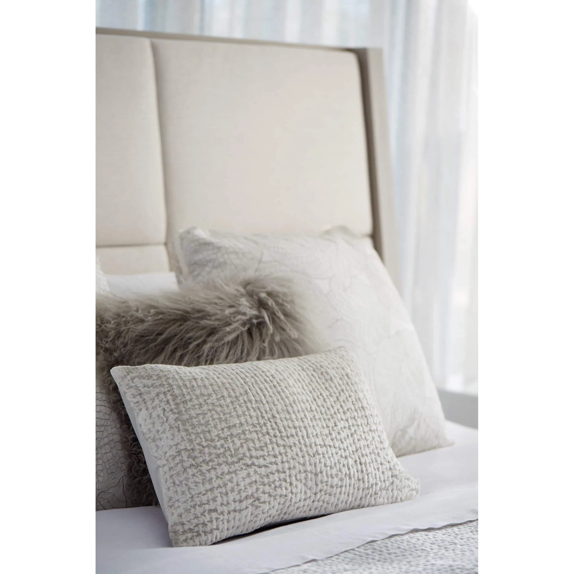 Axiom Panel Bed - Image 3