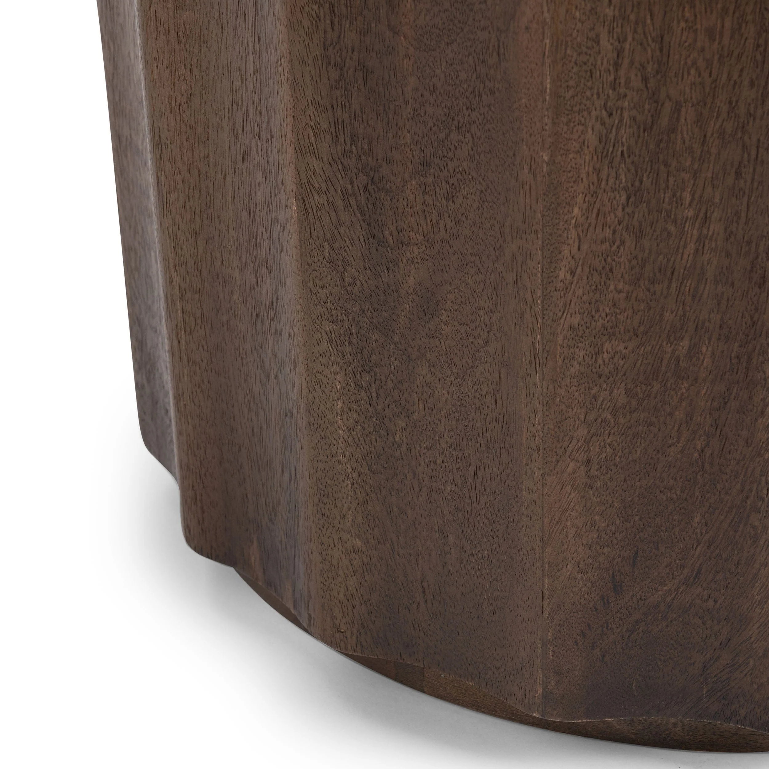 Baylee Round End Table, Roast Tan - Image 3