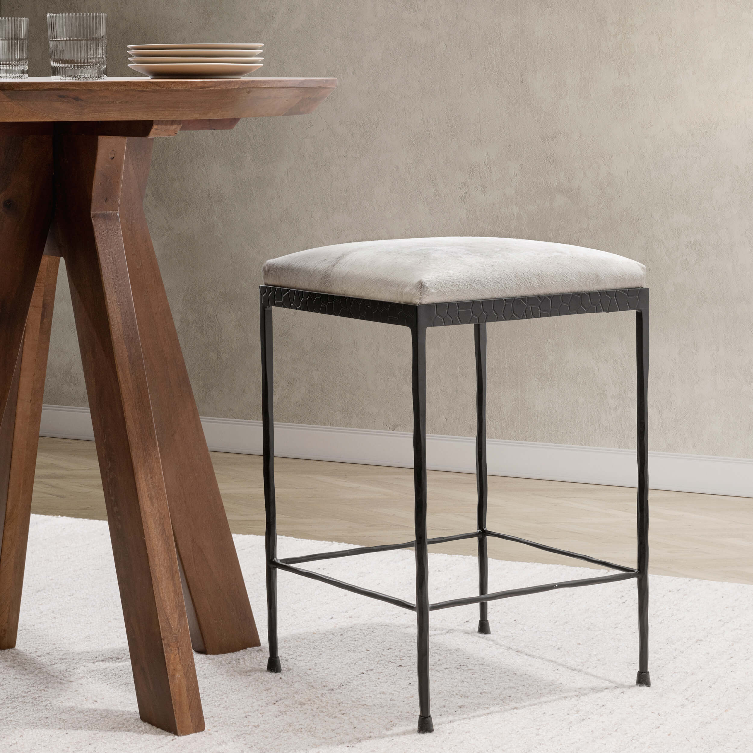 Bose Hide Counter Stool, Dusty Cream - Image 6