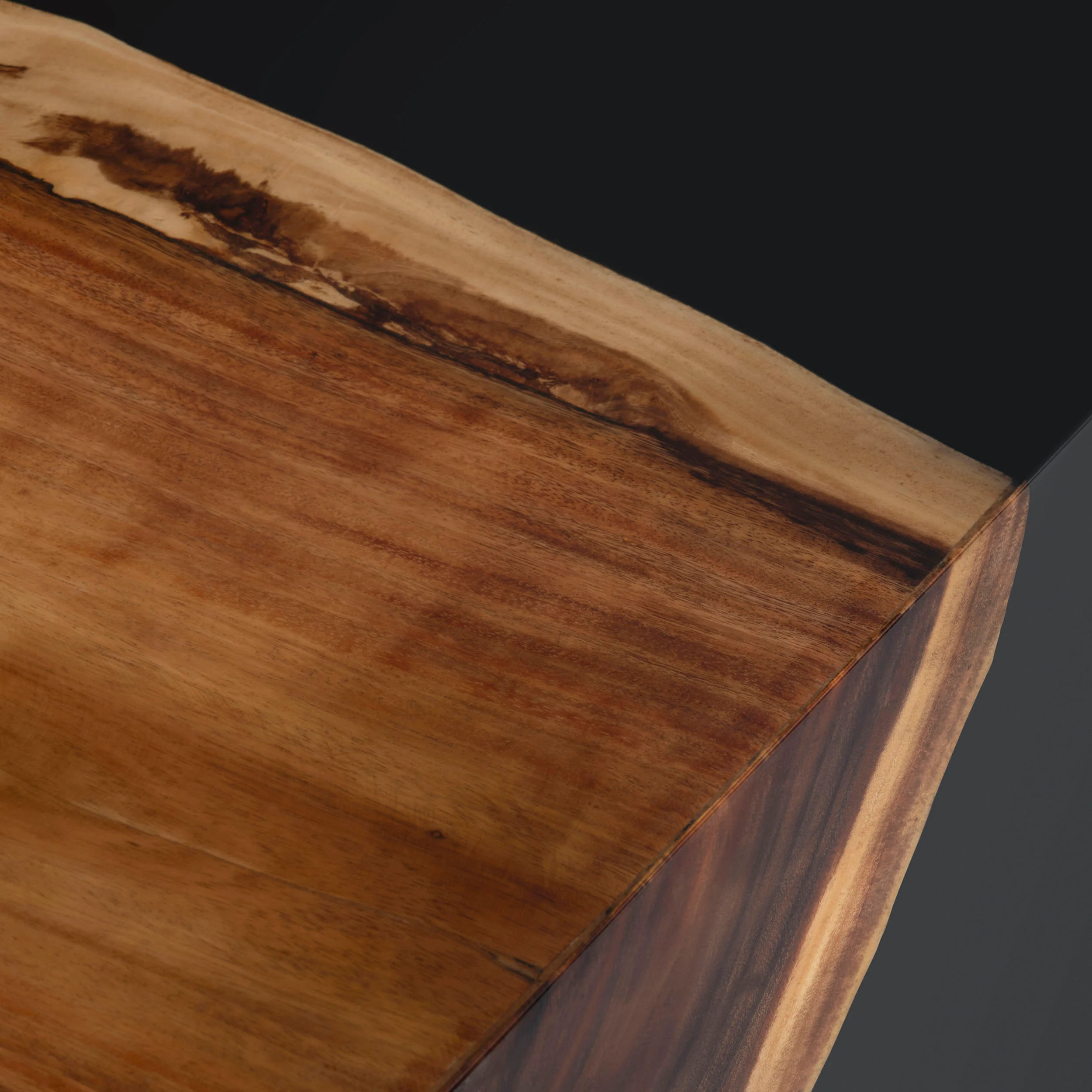 Cavallo Cocktail Table, Black - Image 3