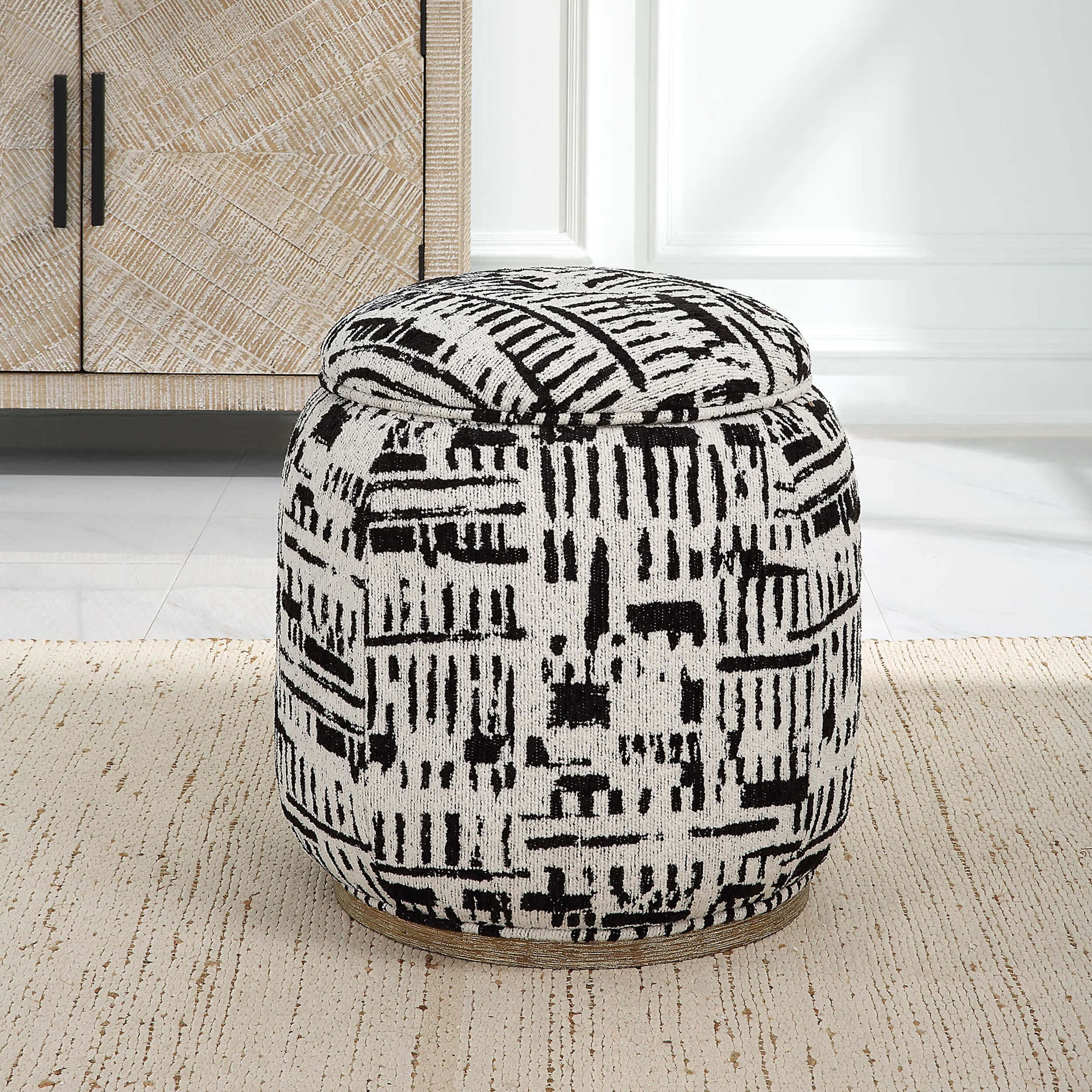 Dialogue Ottoman, Black/Off White - Image 5