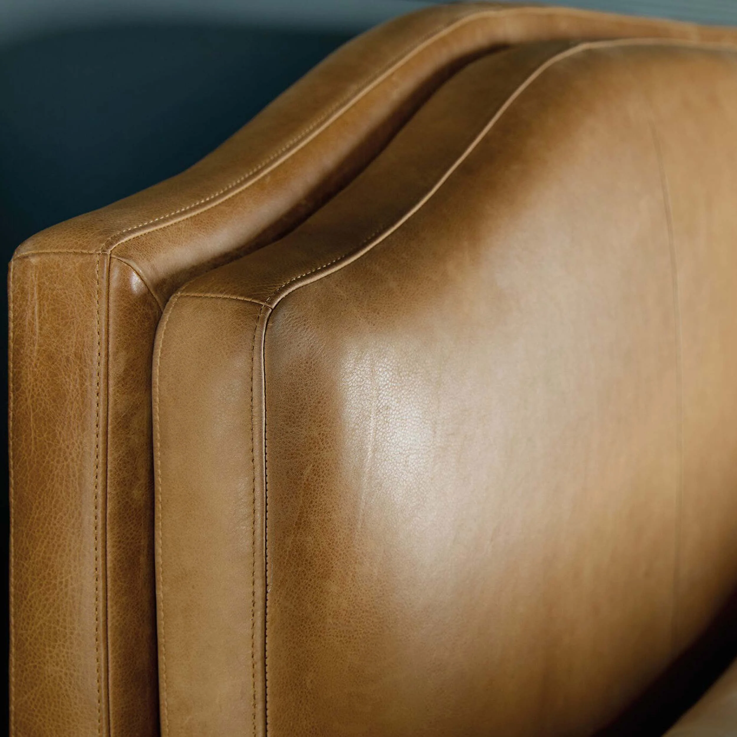 Driftwood Leather Bed, Kingston Cognac - Image 3