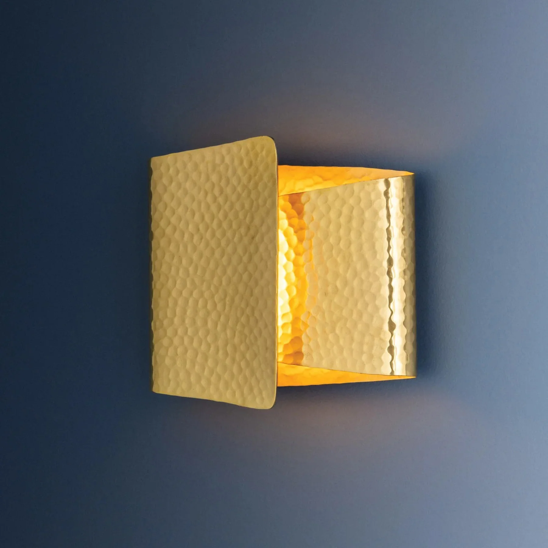 Dunnsville Wall Sconce, Aged Brass - Image 3