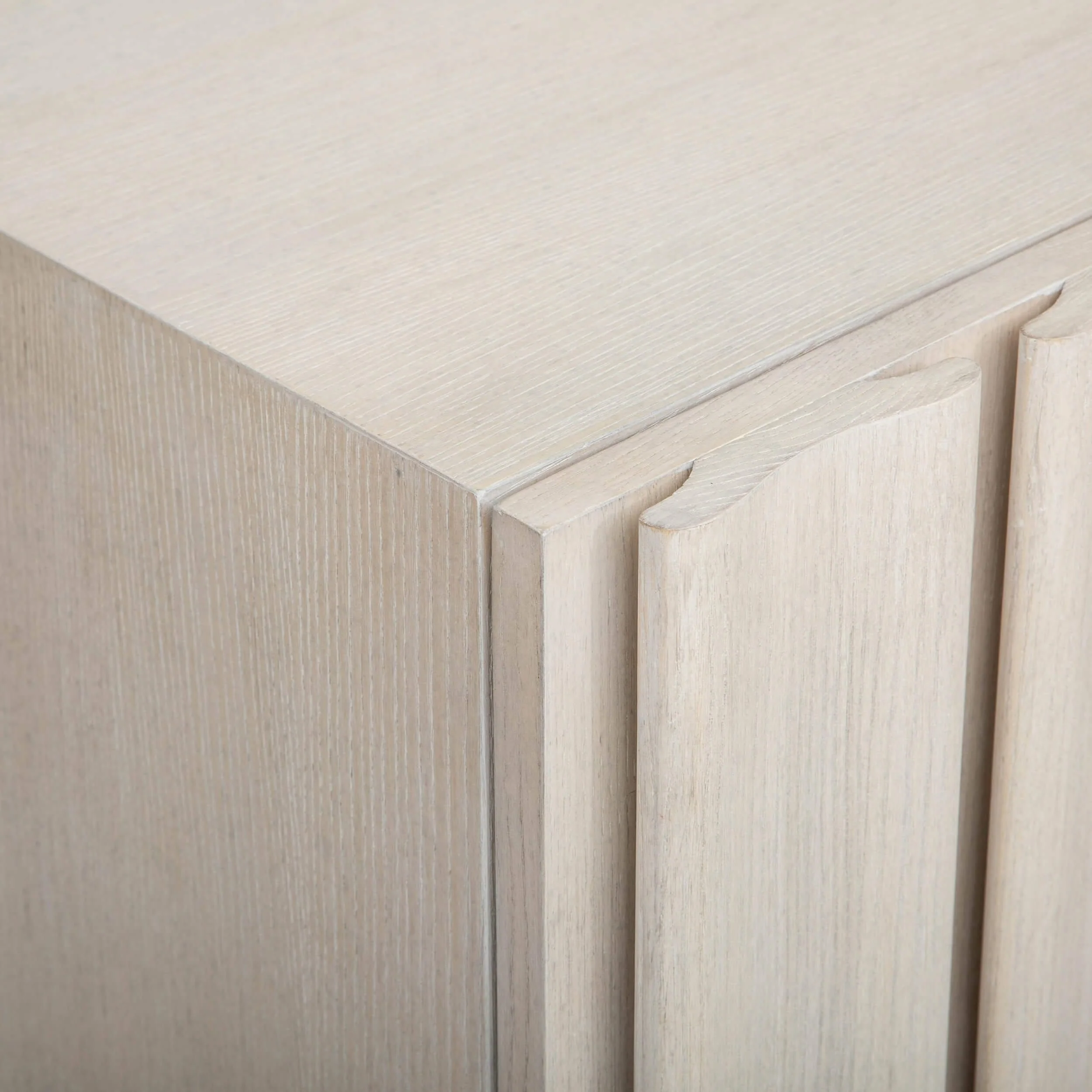 East Hampton Entertainment Console - Image 5
