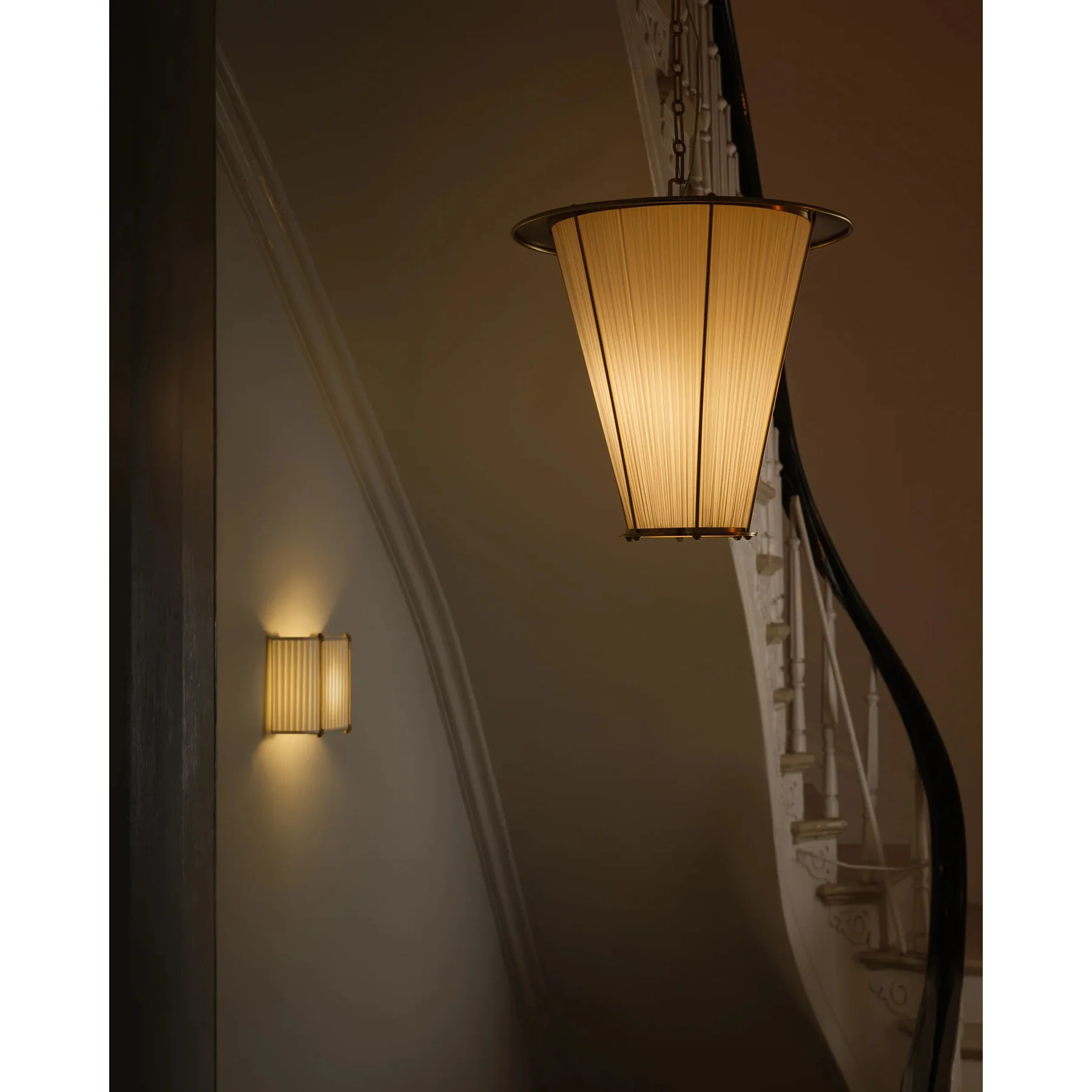 Ellsworth Lantern Pendant, Aged Brass - Image 4