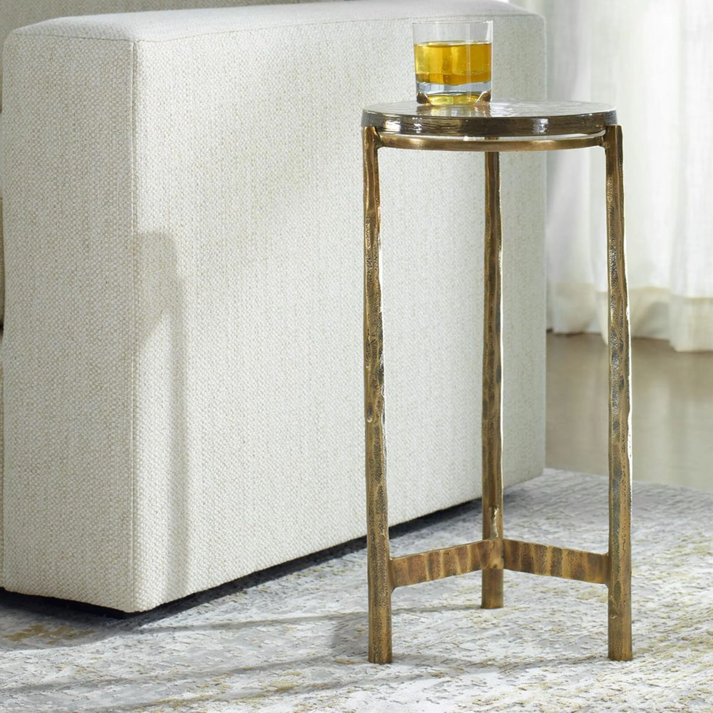 Eternity Accent Table, Brass - Image 4