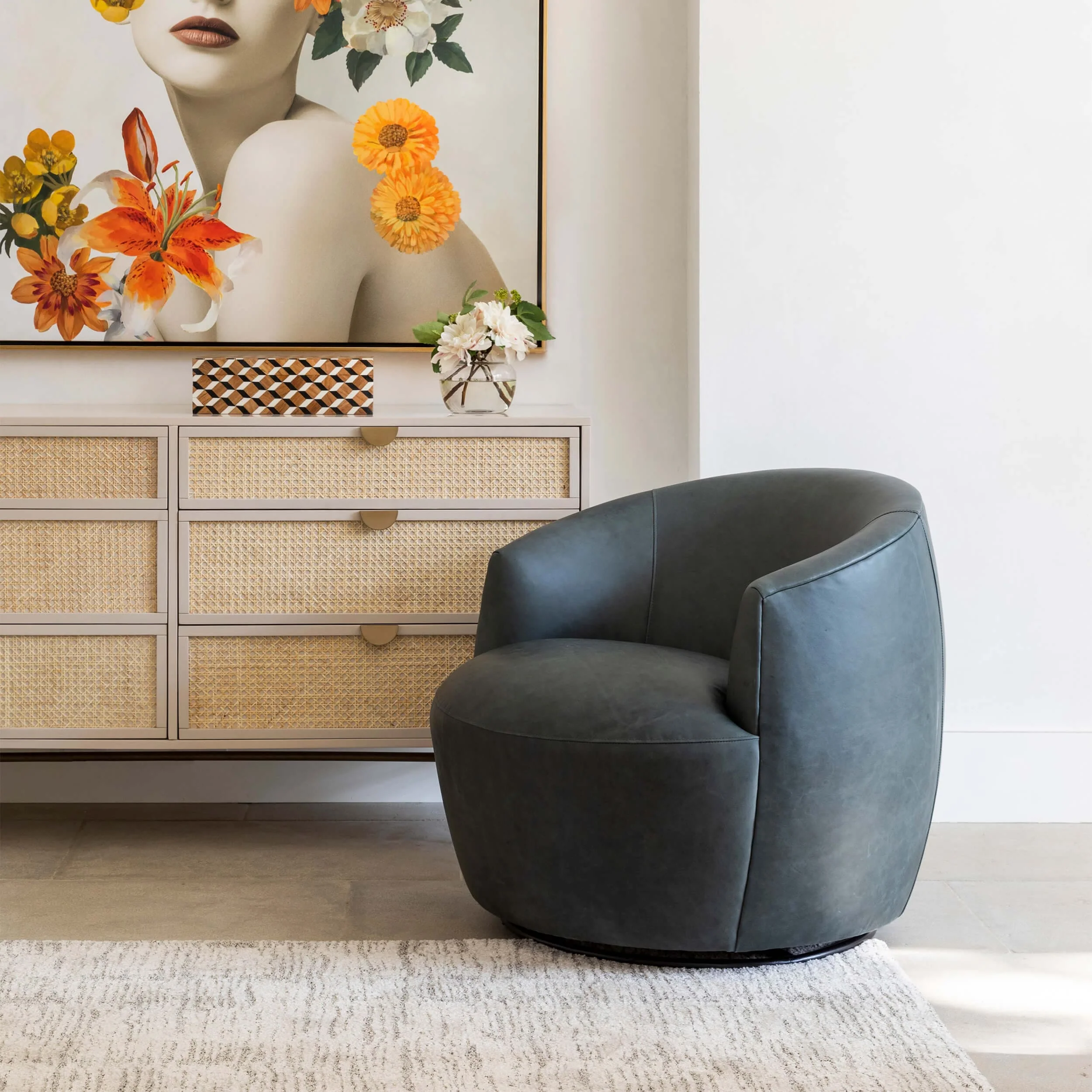 Fiora Leather Swivel Chair, Liverpool River - Image 5