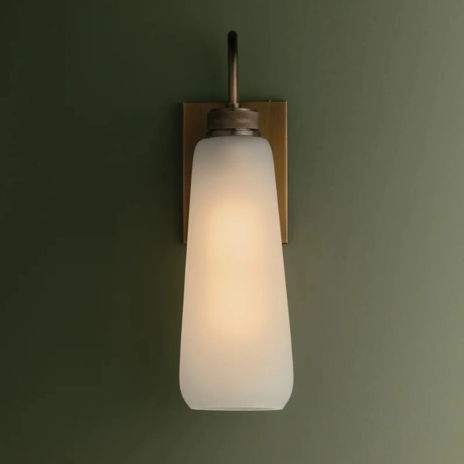 Gulliver Sconce, Patina Brasss - Image 2