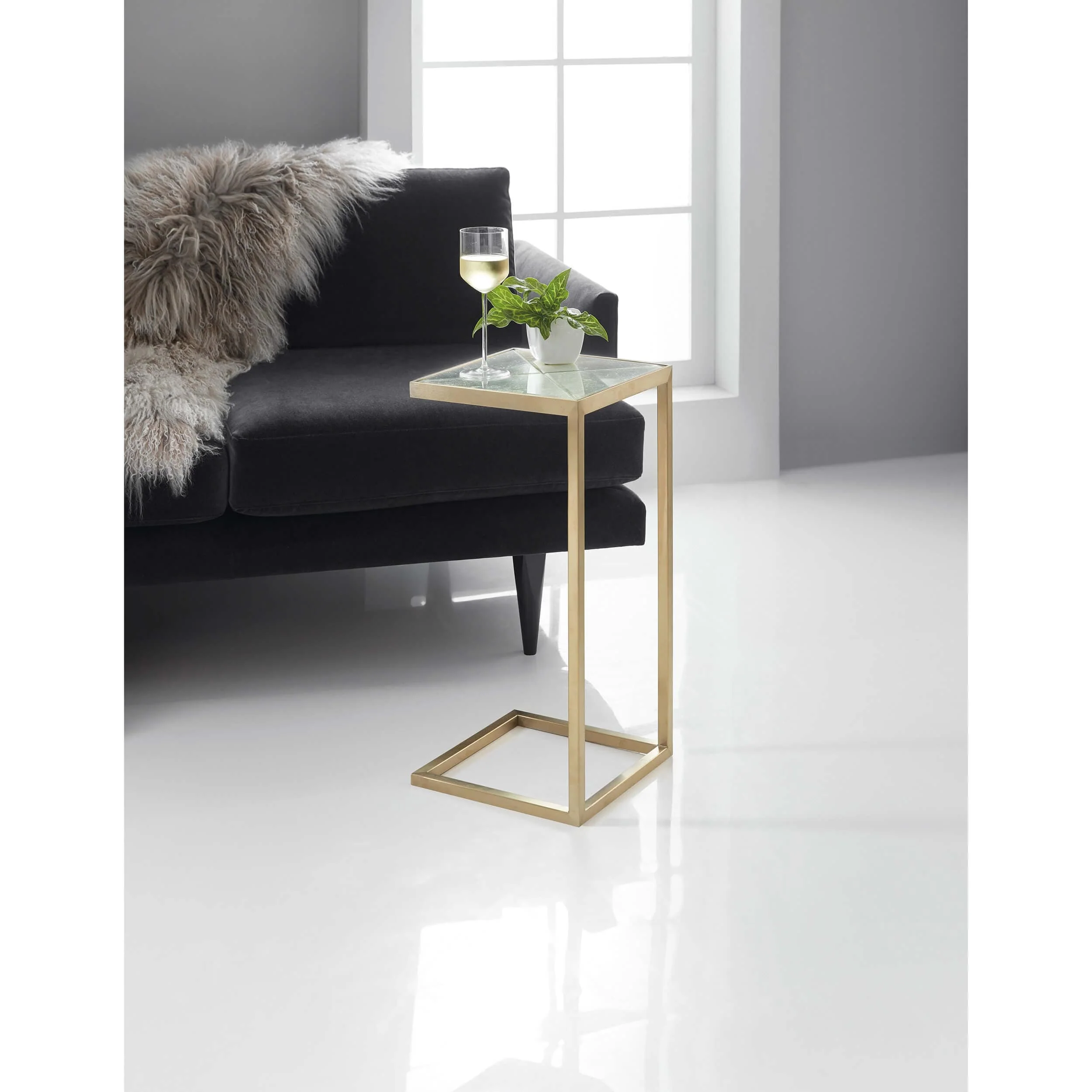 Holmes C-Shaped Accent Table - Image 3