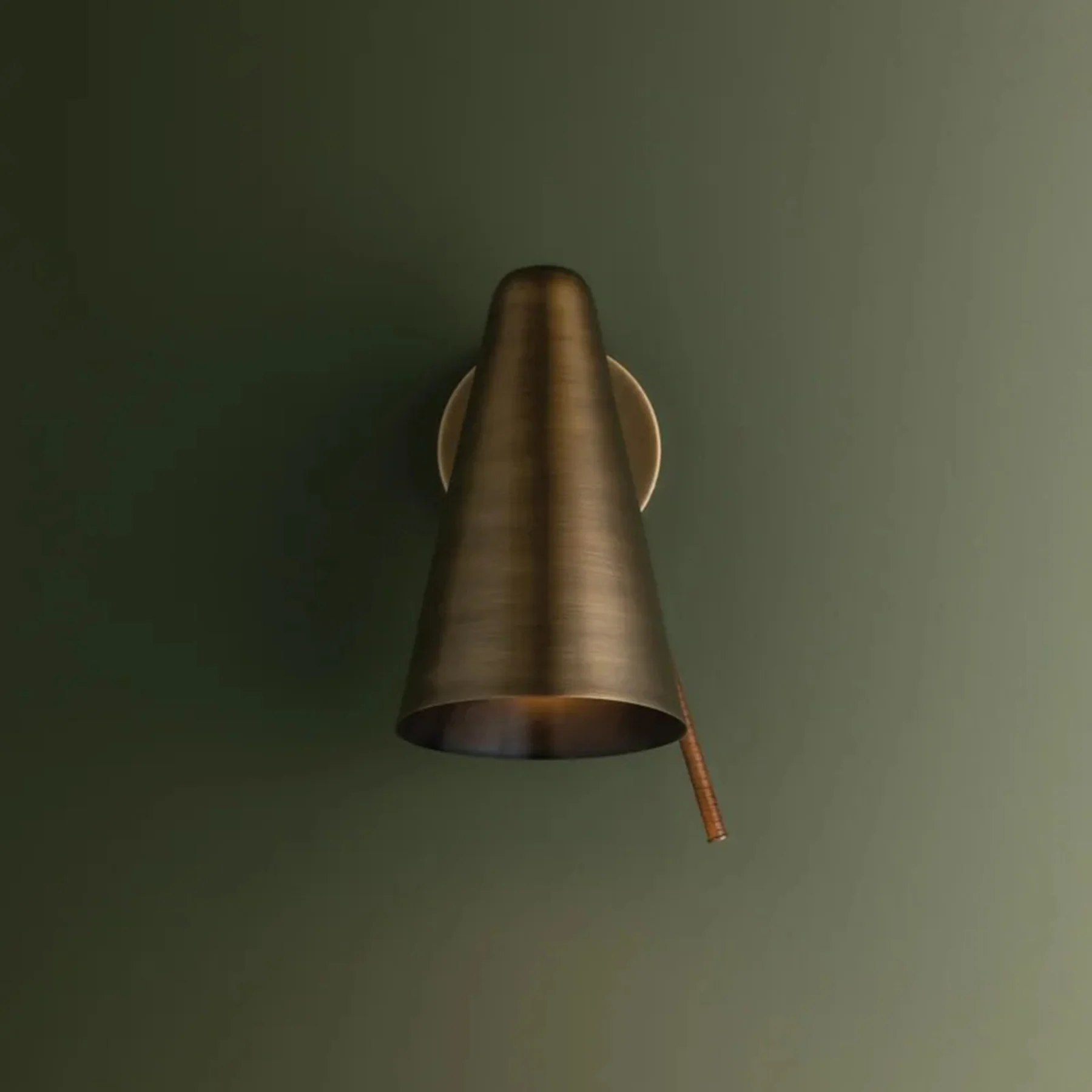 Kobe Wall Sconce, Patina Brass - Image 2