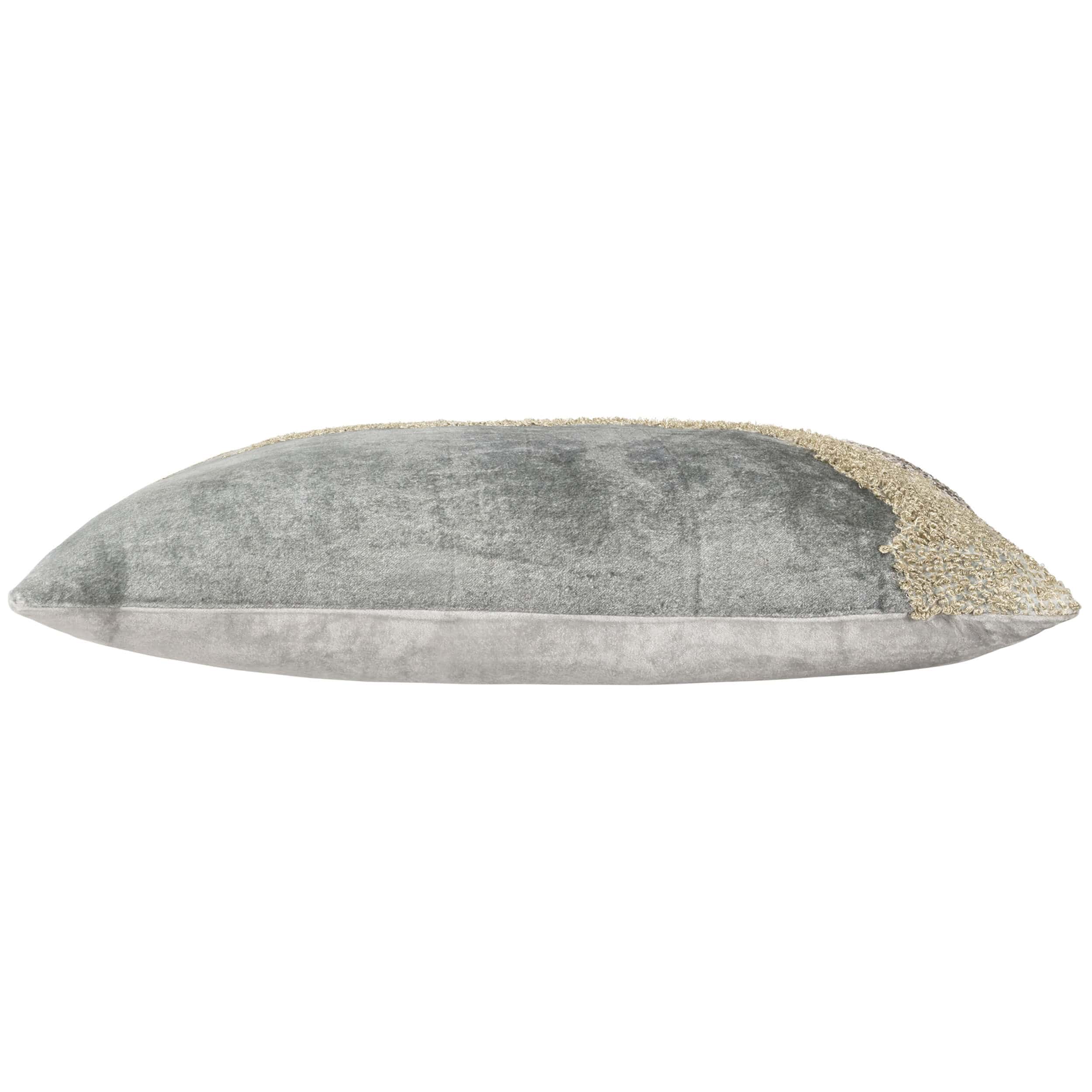 Liam Lumbar Pillow - Image 2