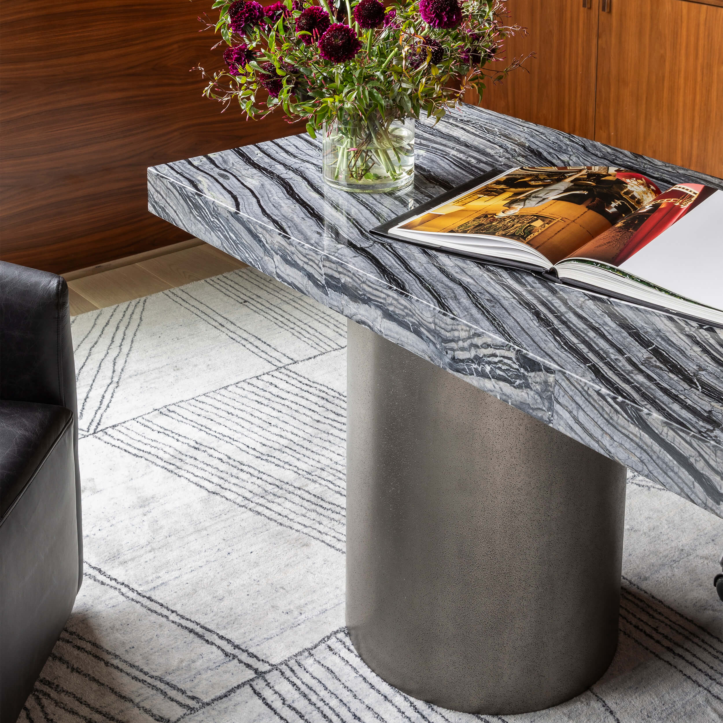 Linea Desk, Black - Image 7