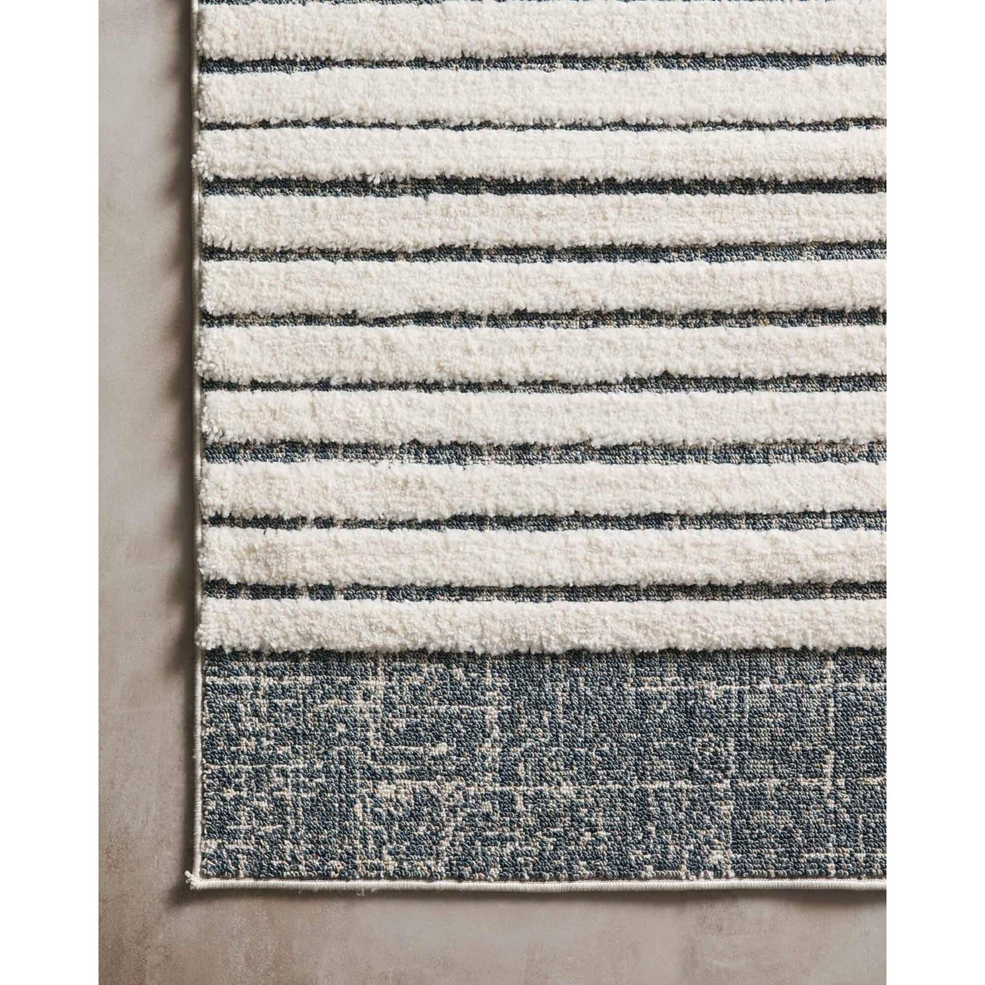 Loloi Rug Hagen HAG-01, White/Ocean - Image 3