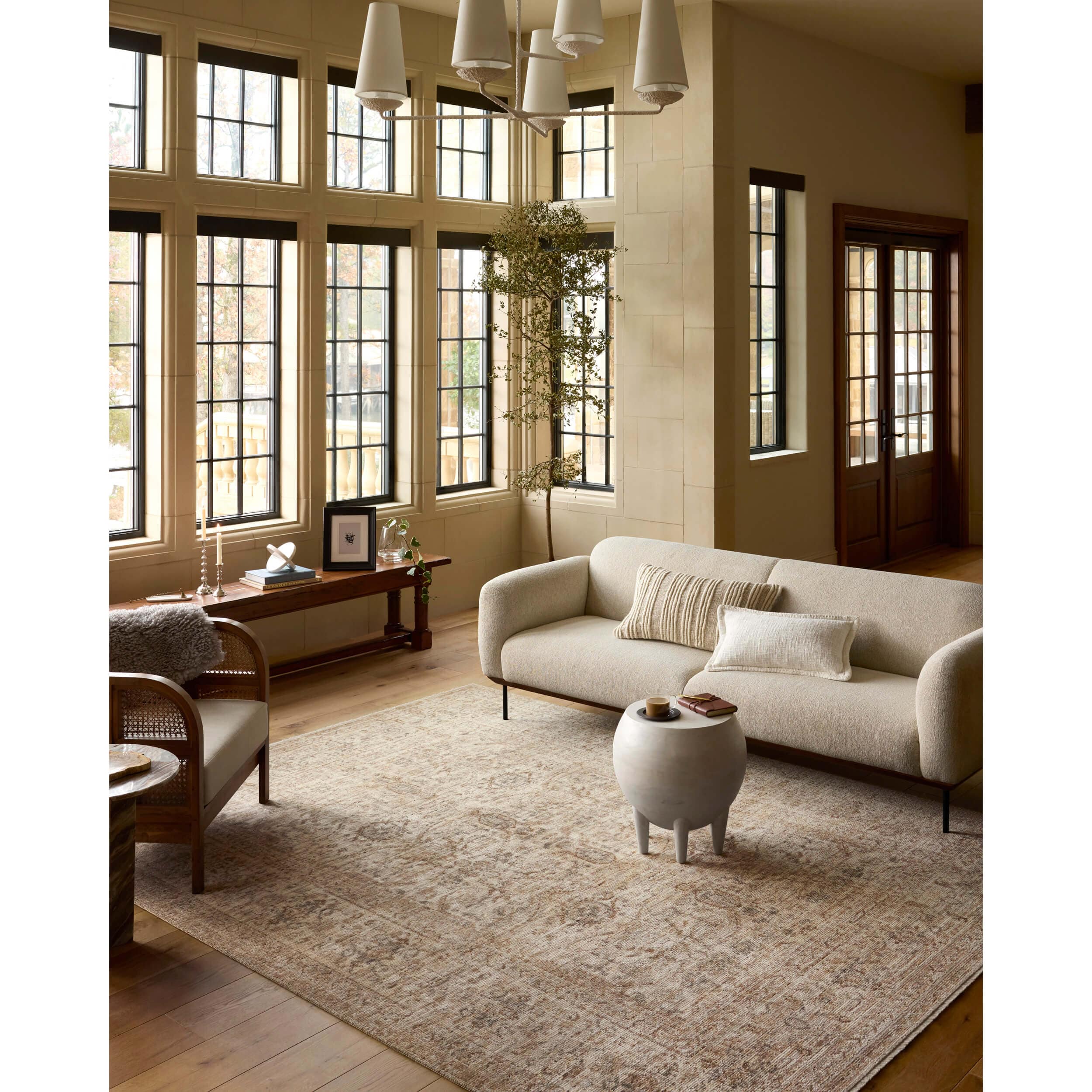 Loloi Rug Heritage HER-04, Ivory/Natural - Image 3