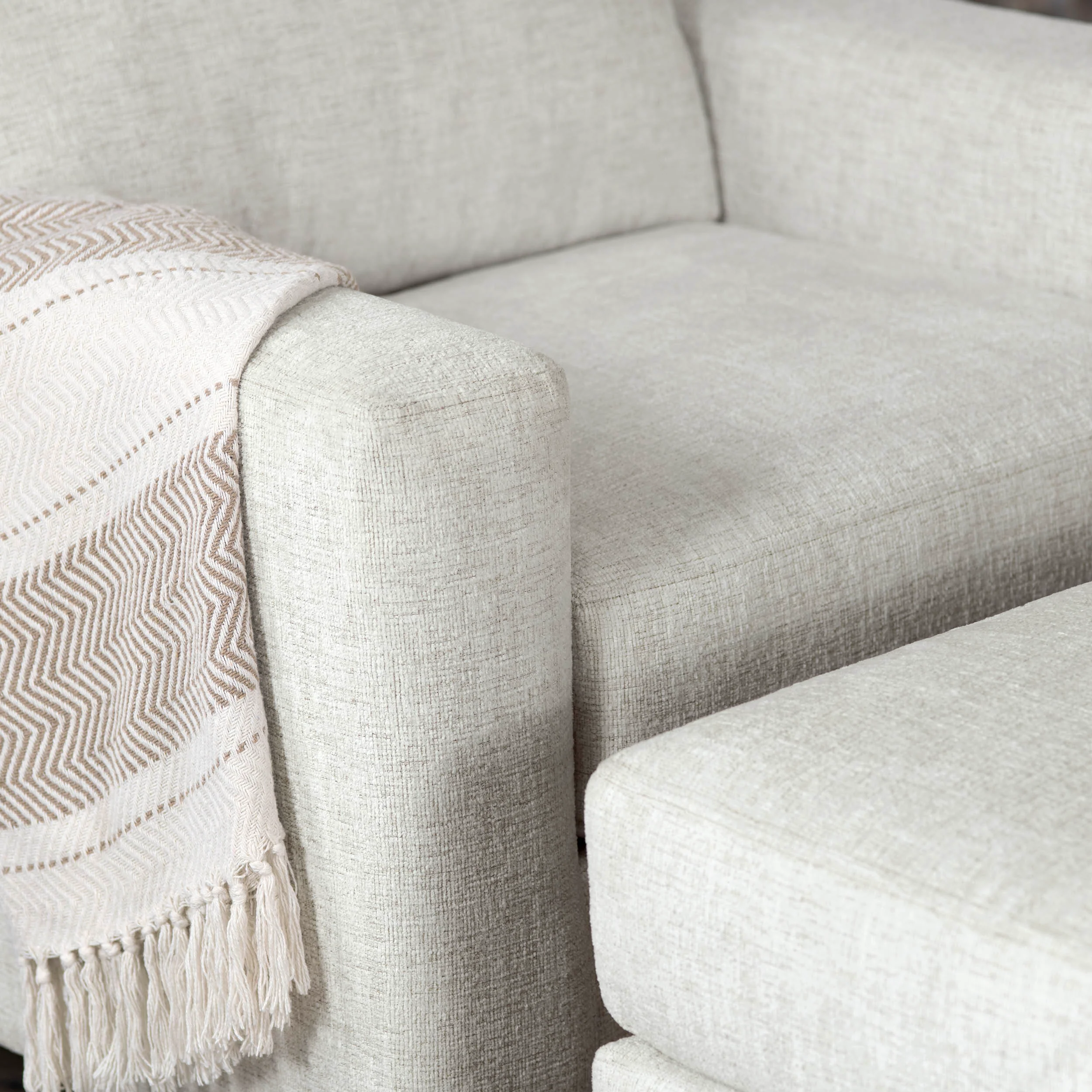Luna Chair, White - Image 5