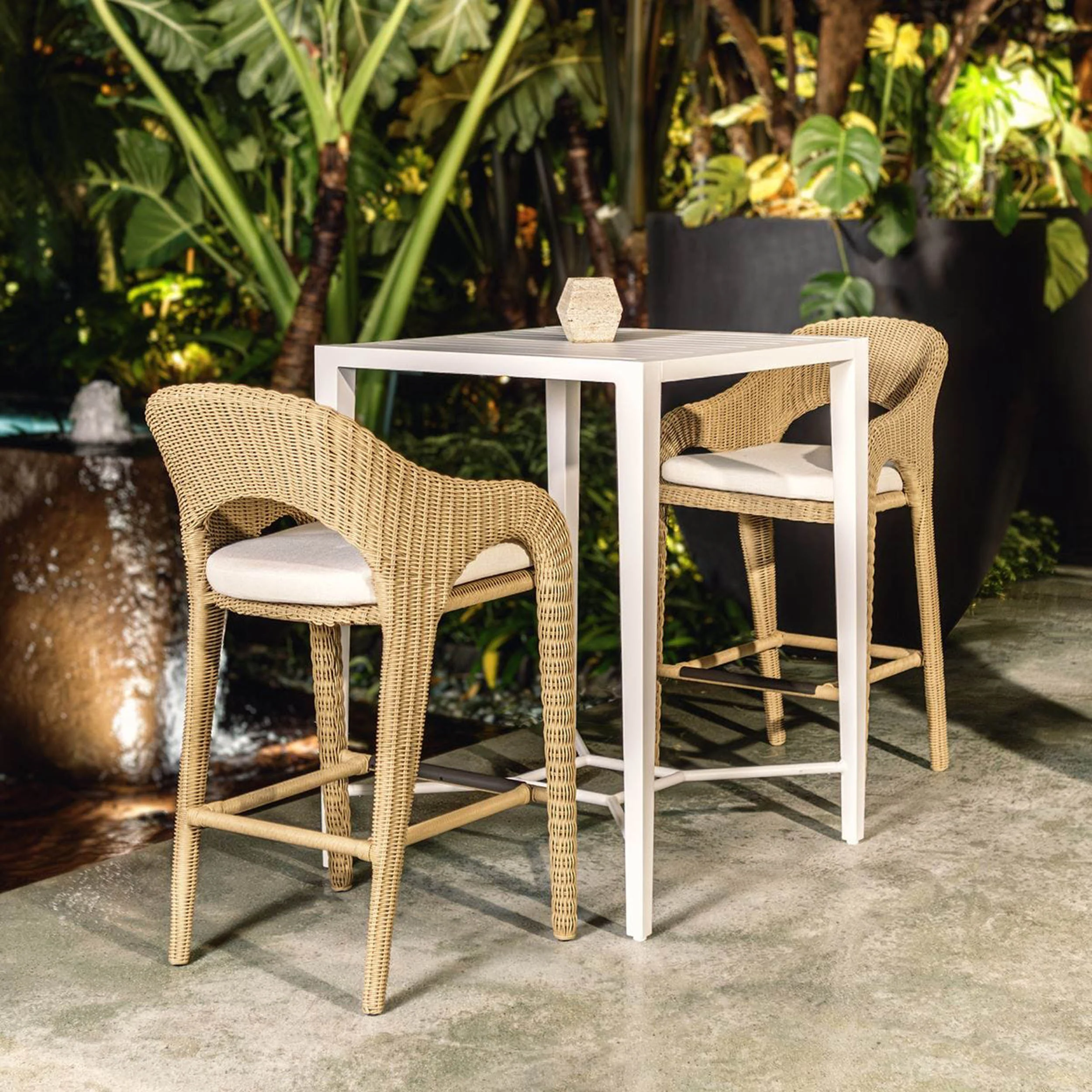 Montellano Bar Table, White - Image 5