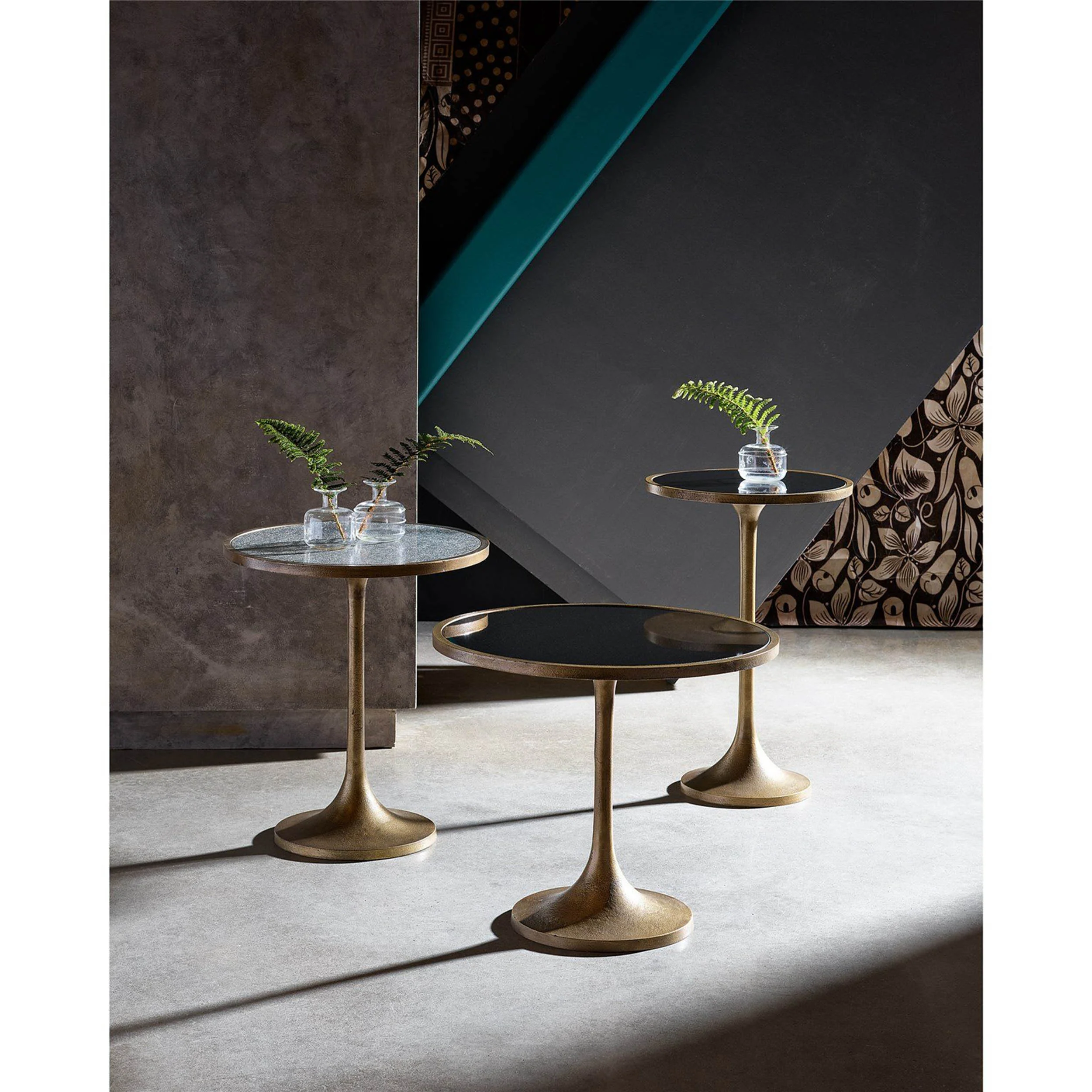 Nouveau Small Bunching Table, Black Granite - Image 3