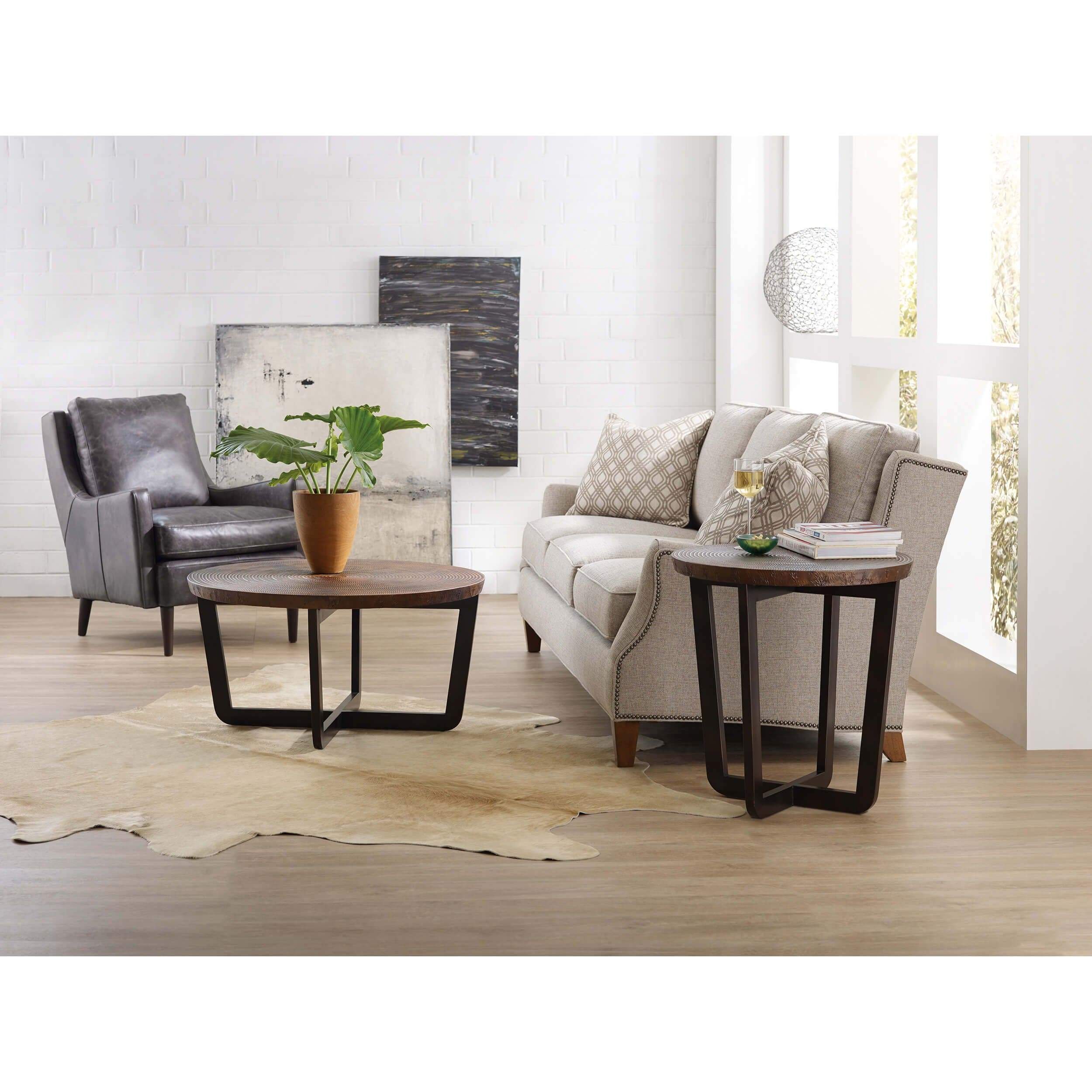 Parkcrest Cocktail Table - Image 3