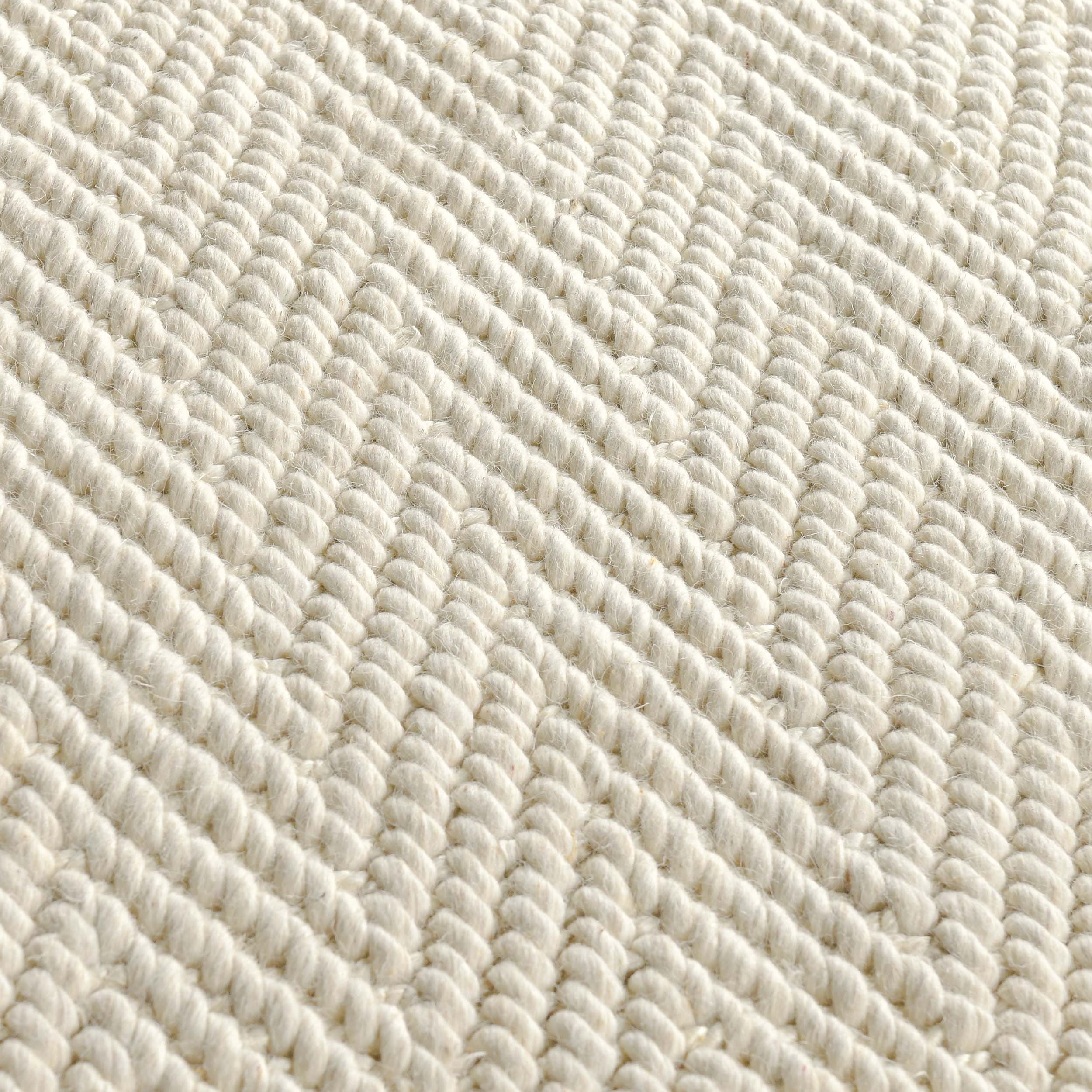 Ritsa Rug, Multi - Image 4