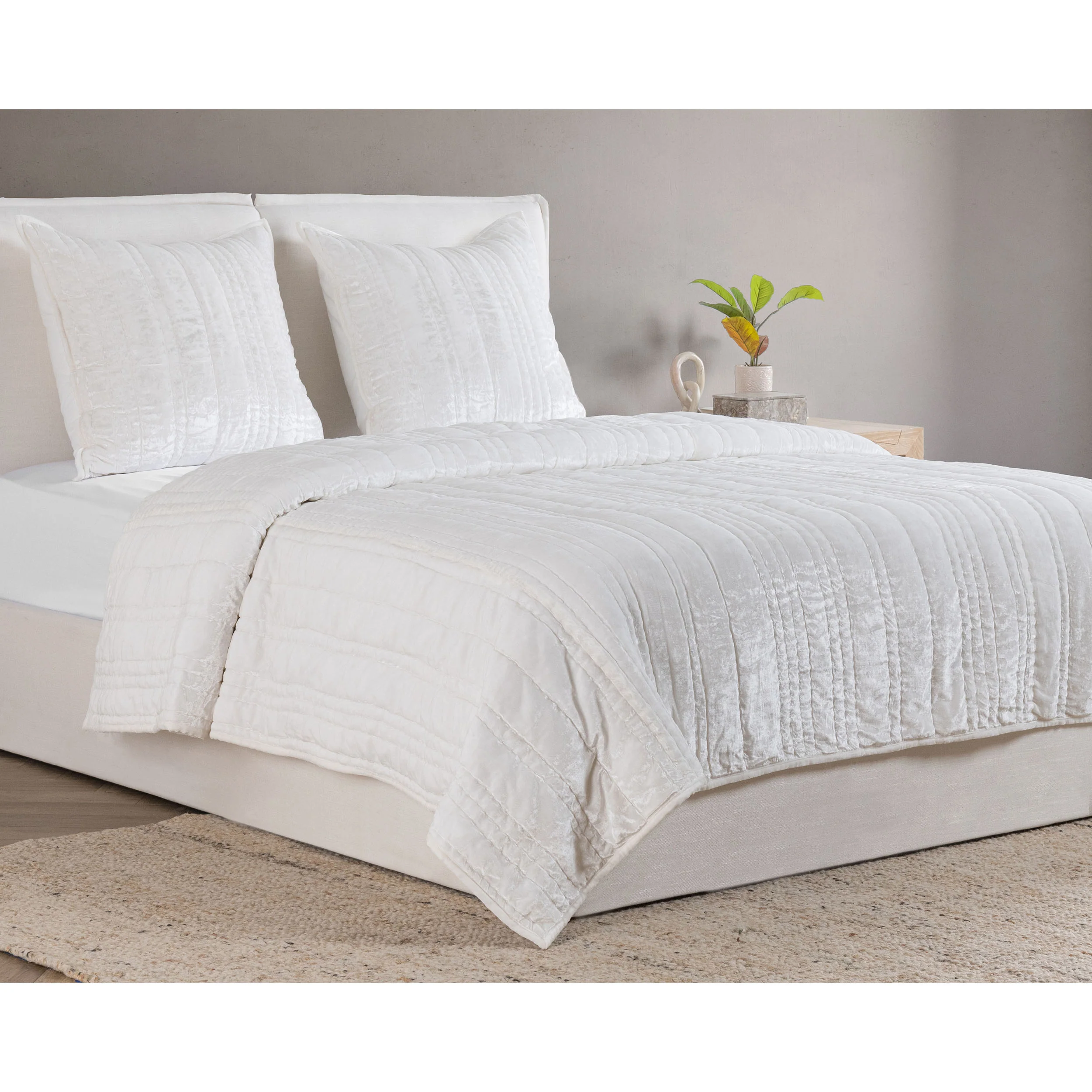 Seville Quilt, Ivory - Image 3