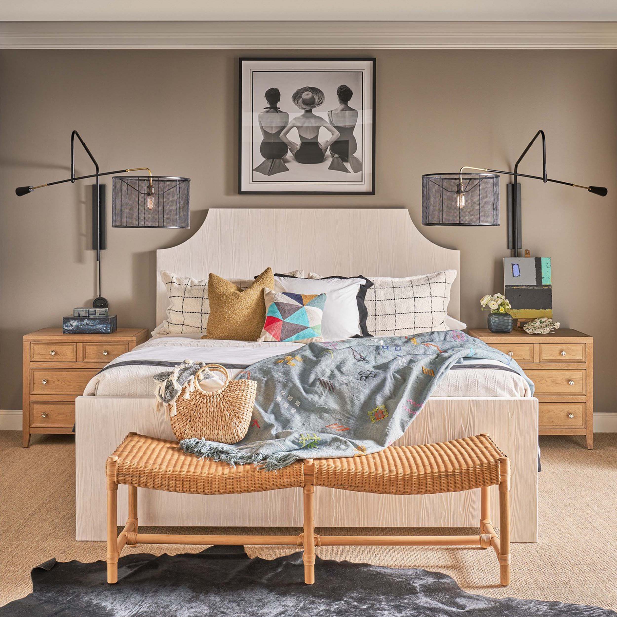 Rodanthe Bed, White Sand - Image 3