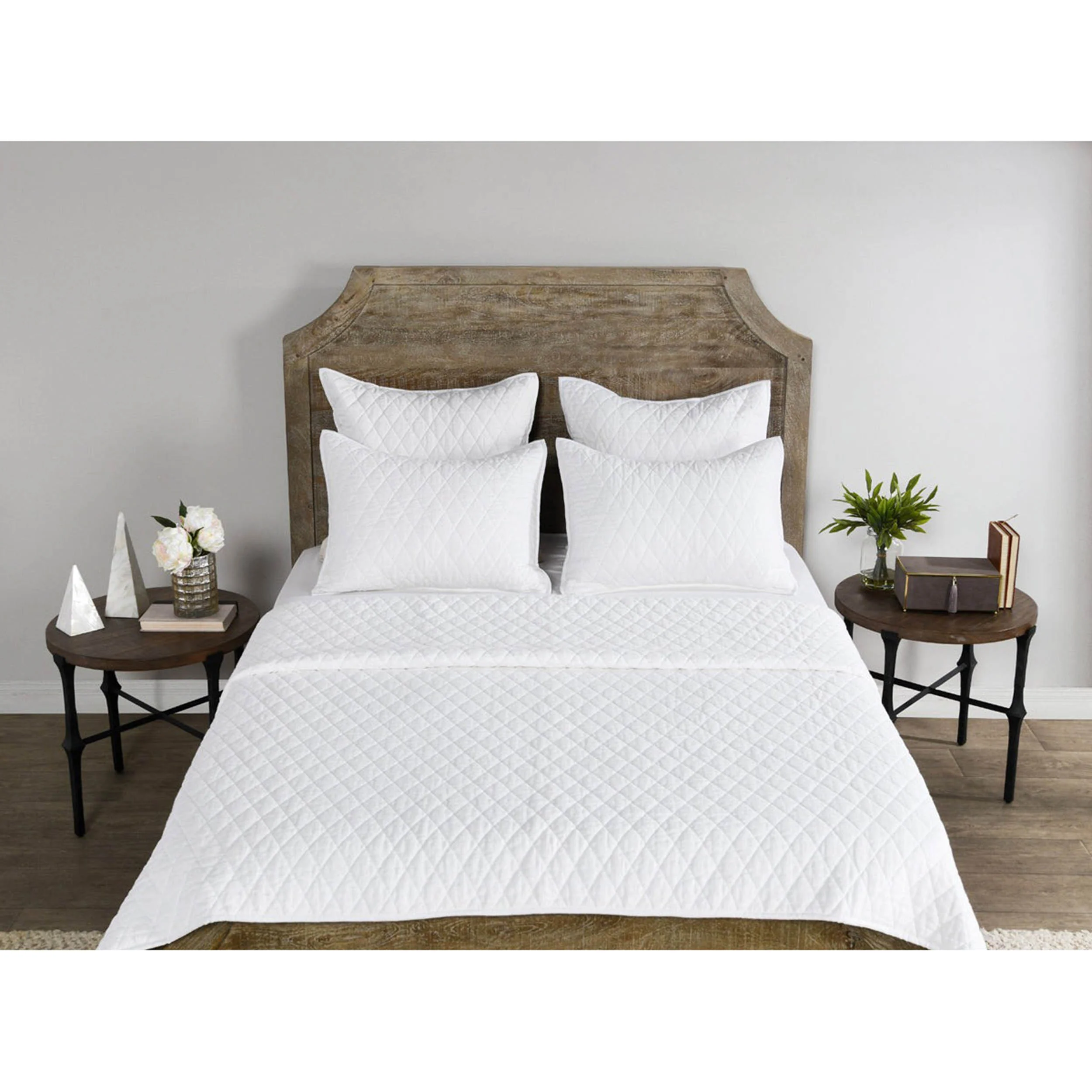 Vintage Lana Quilt, White - Image 2