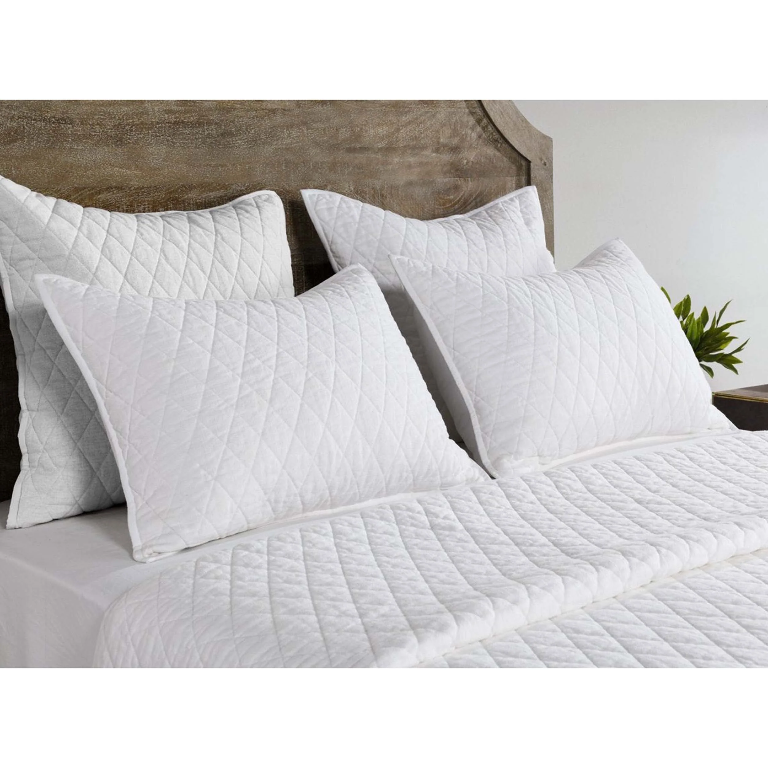 Vintage Lana Quilt, White - Image 3