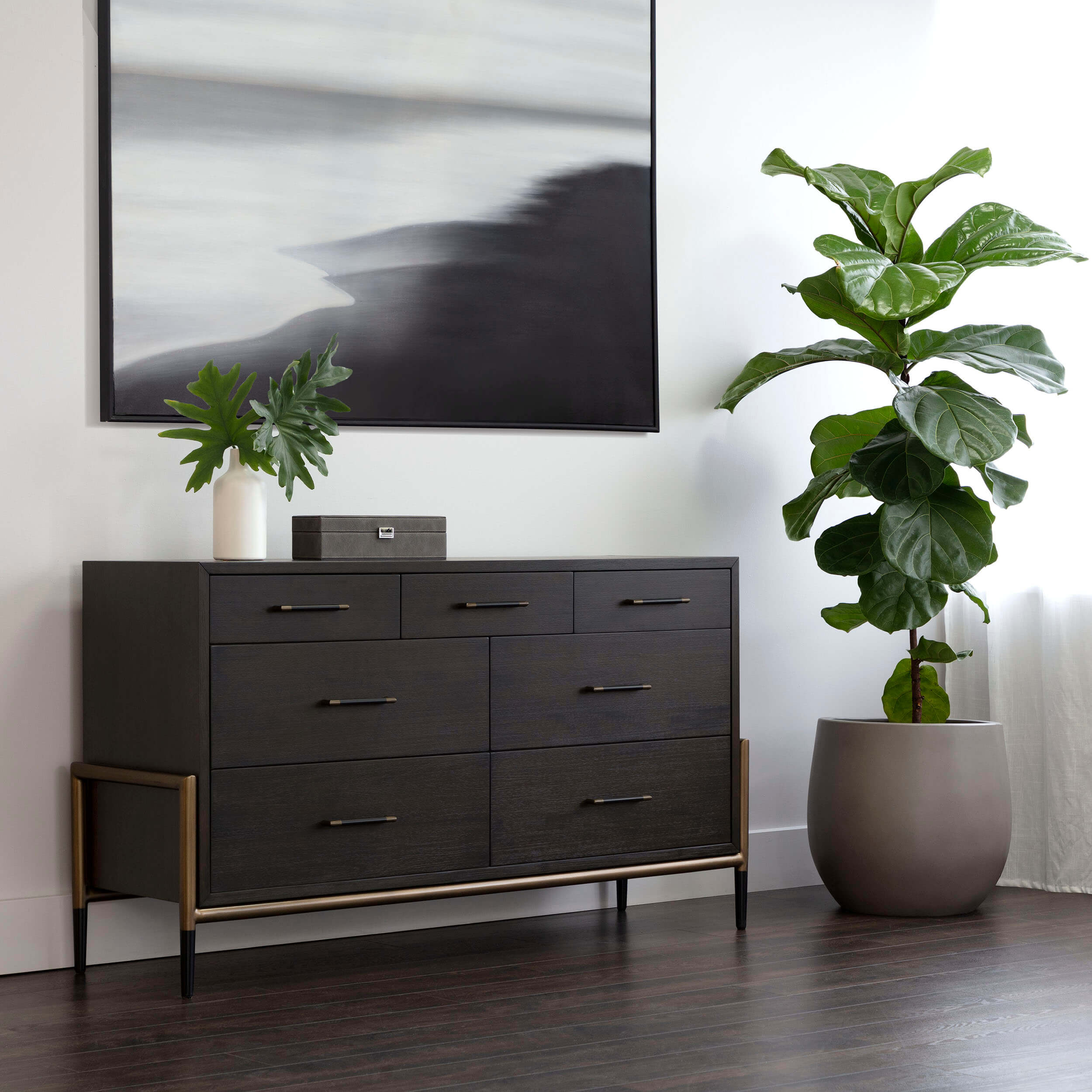 Weldrick Dresser - Image 5