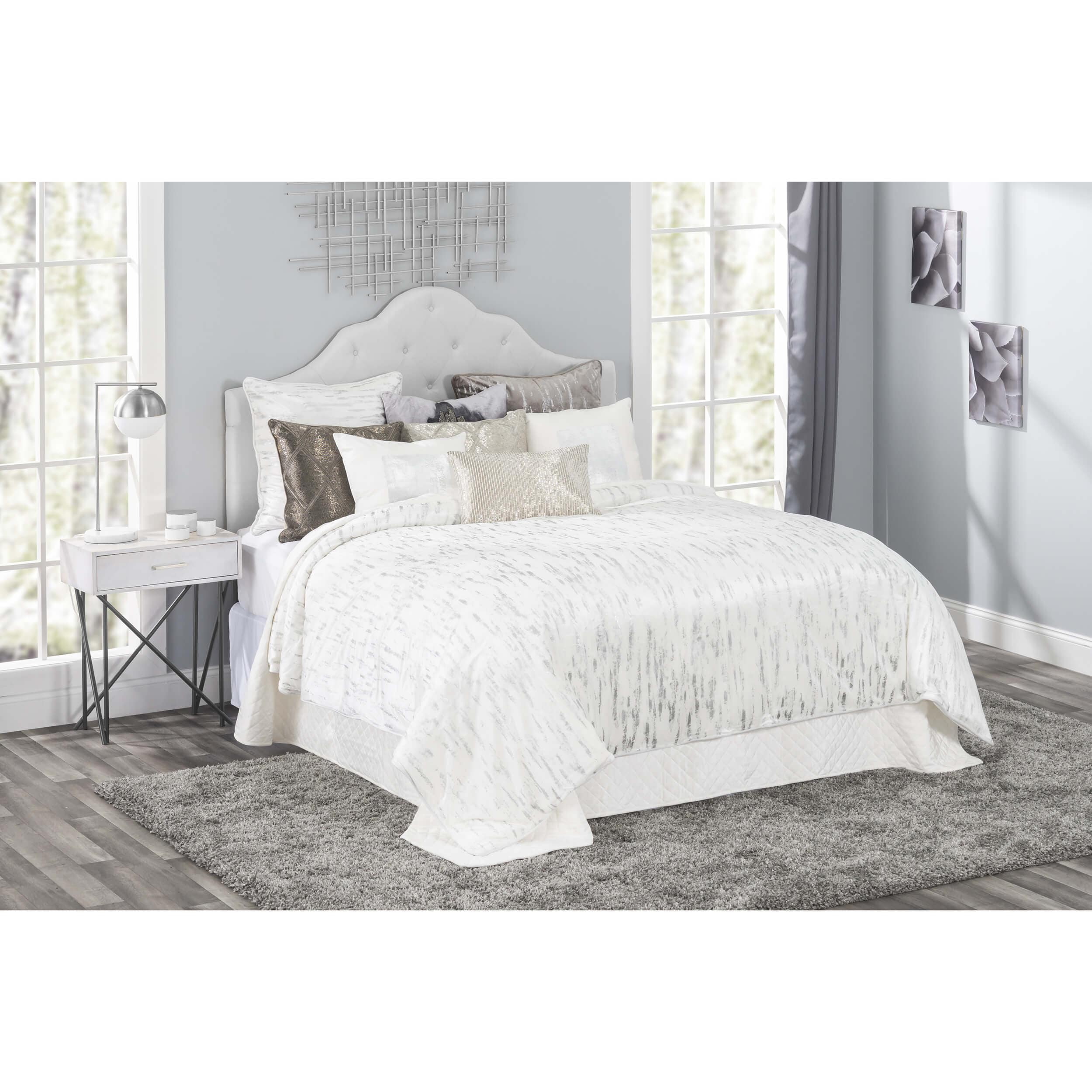 Zilar Duvet, White - Image 2